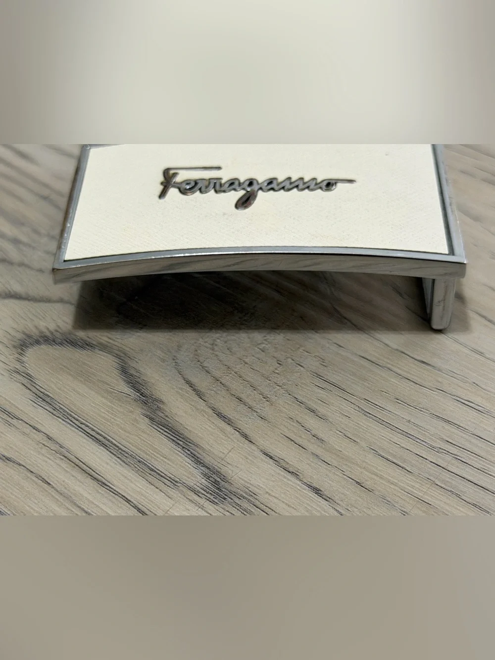 Salvatore Ferragamo Vintage Belt Buckle In White Leather And Silver EUC Rare